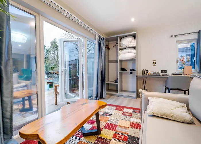 Waterhead Bath Hotel