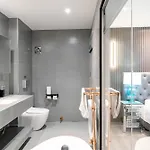 فندق Waterhead Bath 3*