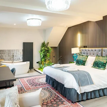 فندق Waterhead Bath - Parking And Light Breakfast 3*