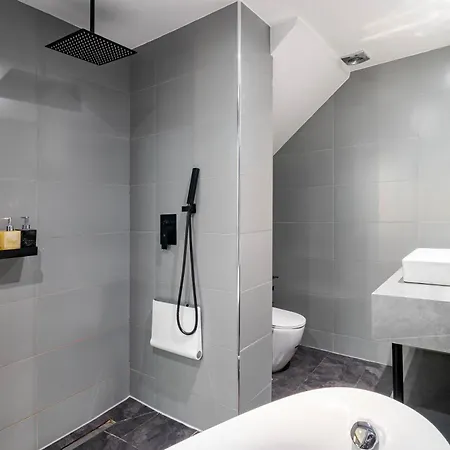 فندق Waterhead Bath - Parking And Light Breakfast آمبيلسايد