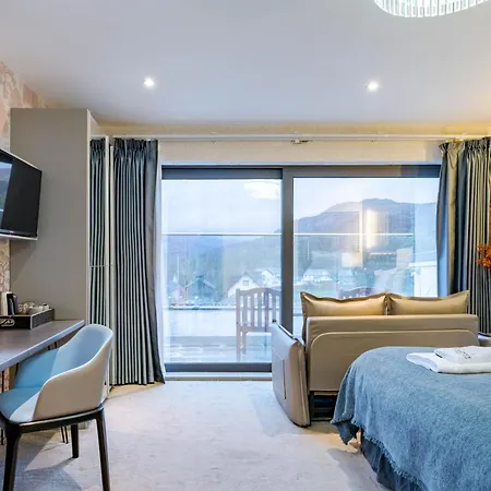 Waterhead Bath - Parking And Light Breakfast آمبيلسايد