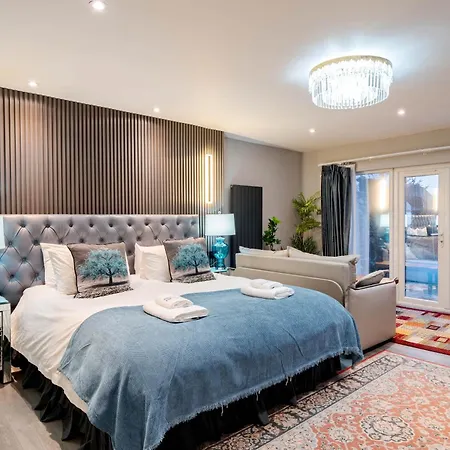 فندق Waterhead Bath - Parking And Light Breakfast آمبيلسايد