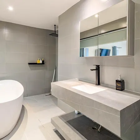 فندق Waterhead Bath - Parking And Light Breakfast