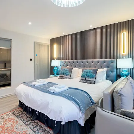 Waterhead Bath - Parking And Light Breakfast آمبيلسايد