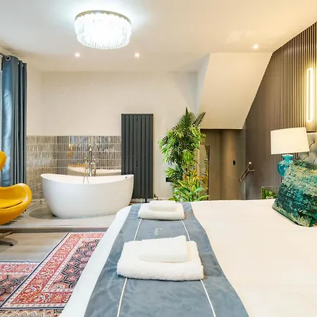 Waterhead Bath - Parking And Light Breakfast 3* آمبيلسايد